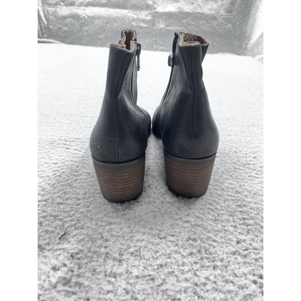 Women's Lucky Brand Black Leather Upper Side Zip Ankle Booties Size 9.5 M - Picture 7 of 12